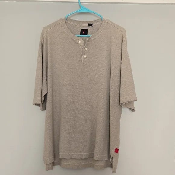 Levi's Gray Short Sleeve Shirt - Picture 1 of 6